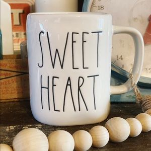 Rae Dunn “Sweetheart” mug